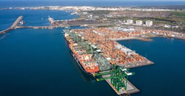 Porto de Sines é um dos portos europeus de contentores que mais cresceu em 2023