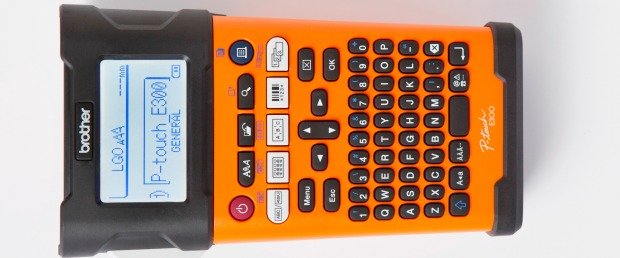 Brother lança rotuladora portátil PT-E300VP