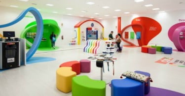 CIN com pop-up store no Mar Shopping