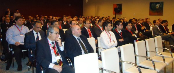 Empresas estão a optar pelo Cloud Computing para a redução de custos