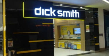 Woolworths vende negócio de eletrónica