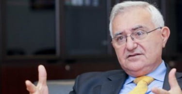 UE toma medidas para litígios entre consumidores e comerciantes