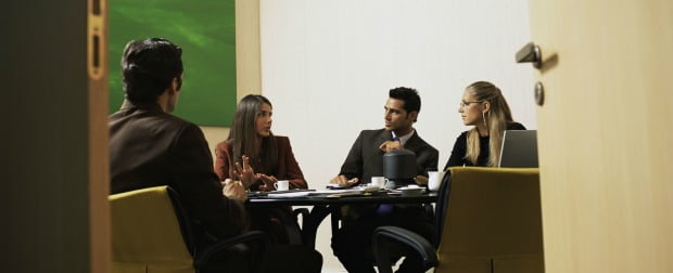 CSP cria 100 estágios profissionais