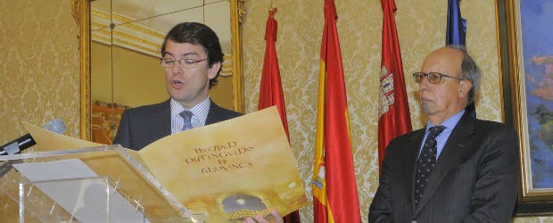 Câmara de Salamanca distingue antigo diretor do Porto de Leixões