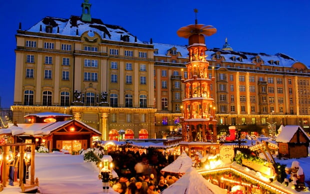 Espanha, Alemanha e Holanda acolhem três dos melhores mercados de Natal da  Europa - Distribuição Hoje