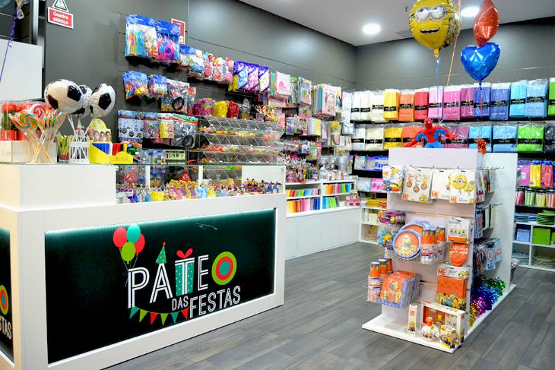 Páteo das Festas interior de loja