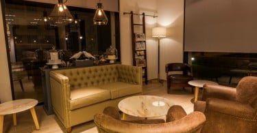 Querubim Lisboa abre o primeiro espaço