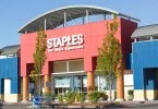 Fnac Darty chega a acordo para comprar 11 lojas da Staples Portugal