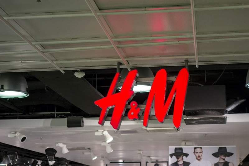 HM fachada loja Distribuição Hoje