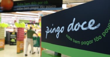 Colaboradores do Pingo Doce aprovam banco de horas