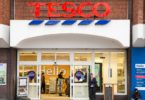 Tesco regressa aos lucros