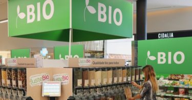 Auchan com produtos biológicos da JusteBio
