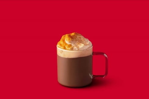 Starbucks apresenta novas bebidas e doces