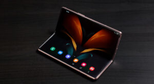 Samsung apresenta Galaxy X Fold 2