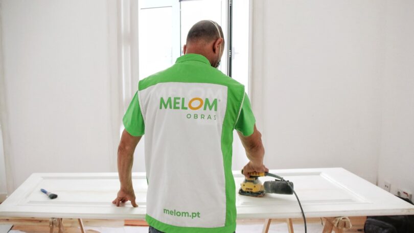 A rede de franchising MELOM e Querido Mudei a Casa Obras (QMACO) abriu 31 novas unidades especializadas em obras de pequena e grande dimensão.
