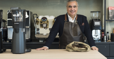 Victor Manuel Martins assume presidência da Associação Industrial e Comercial do Café