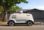 Uber Eats testa entregas com carros autónomos