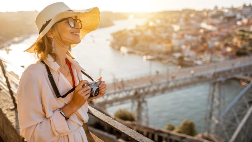 Verão leva consumo estrangeiro em Portugal a disparar mais de 80%