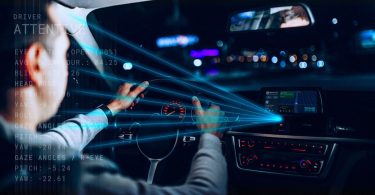 Stellantis adquire start-up de inteligência artificial e condução autónoma