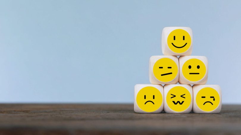 79% das pessoas considera que, quando interagem com os contact centers de organizações, esperam que os operadores tentem fazê-los felizes.