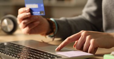 Compras online: 62% dos portugueses já aderiu e frequência de compra está a aumentar