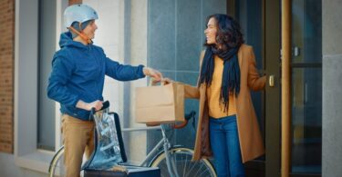 Serviço de entregas B2B da Uber celebra primeiro ano em Portugal