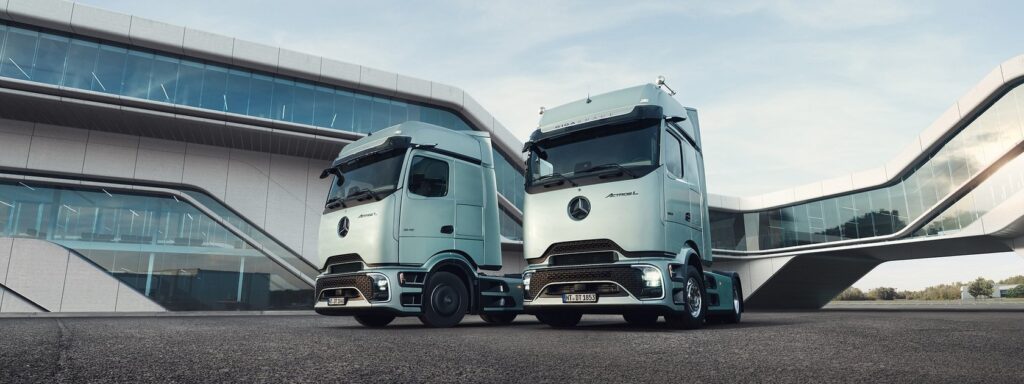 Mercedes lança novo camião com design futurista