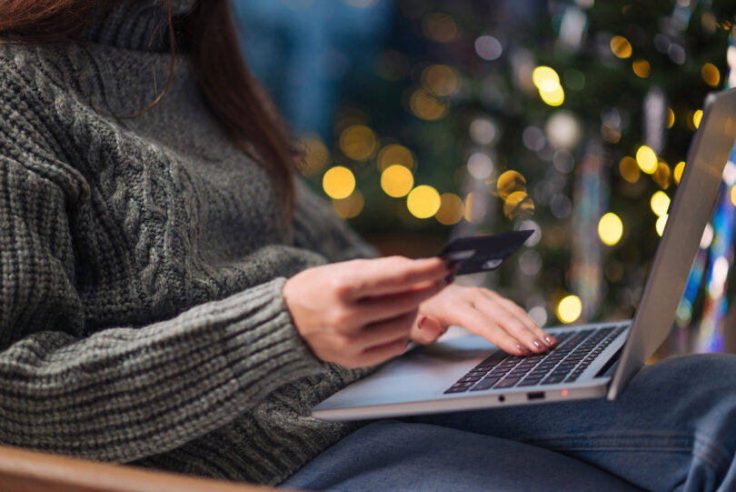 Compras online no Natal chegaram a valor recorde à boleia da IA e redes sociais