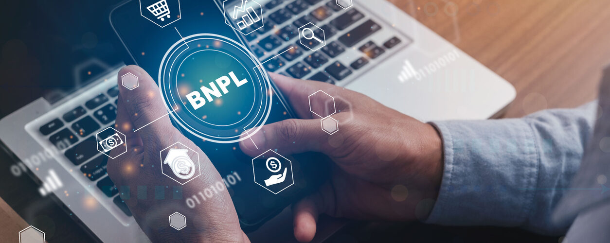 Jovens impulsionam uso do “Buy Now, Pay Later” na Europa e nos EUA