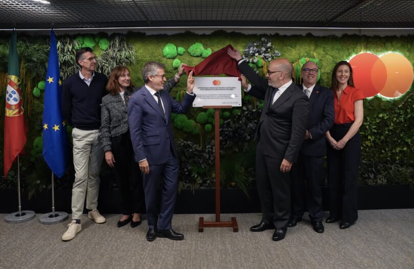 A Mastercard anunciou a abertura oficial do Centro de Excelência para a Inovação Mastercard, em Lisboa, numa operação focada no desenvolvimento de soluções de pagamento digitais e tecnologias associadas à inteligência artificial (IA), cibersegurança e análise de dados.