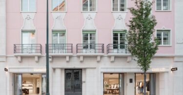 Nova loja da Massimo Dutti em Lisboa reforça aposta em experiência de cliente