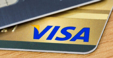 ChatGPT poderá concluir compras com cartões Visa ligados à plataforma