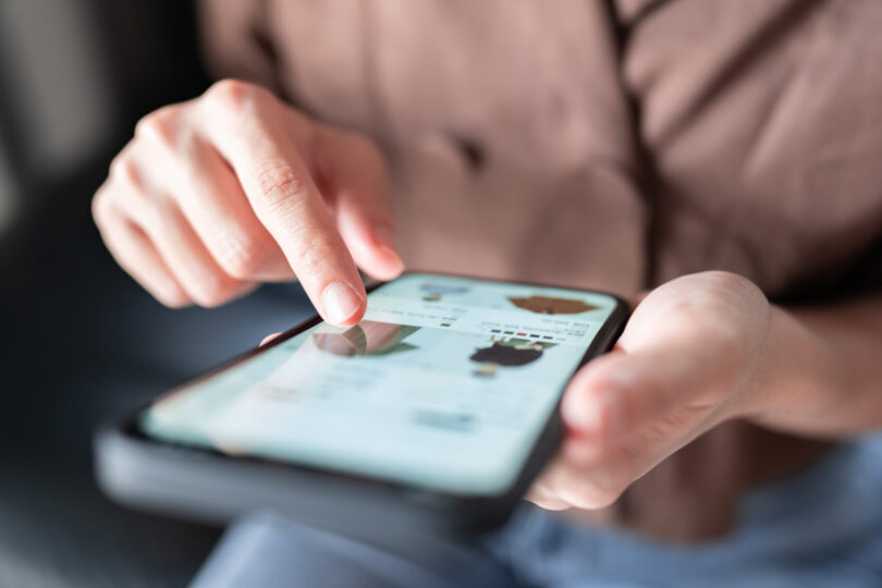 Moda e acessórios lideram intenção de compra online nos saldos de verão